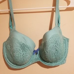 Victoria's Secret Bra- Price is Negotiable:)